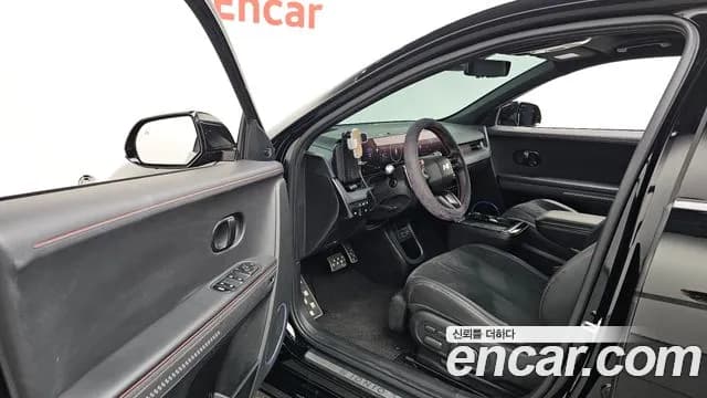 2025 Hyundai The New Ioniq 5 Long Range AWD Sold VIN KMHKR81CPSU316619 – interior seats 2025 Hyundai The New Ioniq 5 Long Range AWD Sold VIN KMHKR81CPSU316619 – interior seats