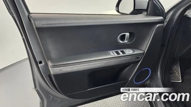 2023 Hyundai Ioniq 5 Long range Sold VIN KMHKR81EFPU120557 – exterior detail 2023 Hyundai Ioniq 5 Long range Sold VIN KMHKR81EFPU120557 – exterior detail
