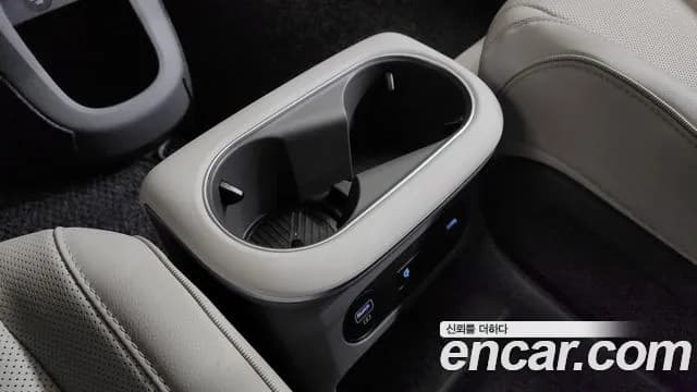 2024 Hyundai Ioniq 5 Long range Sold VIN KMHKR81EFRU235916 – dashboard 2024 Hyundai Ioniq 5 Long range Sold VIN KMHKR81EFRU235916 – dashboard