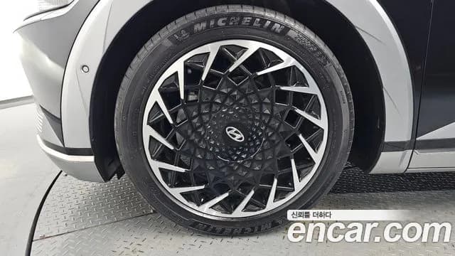 2024 Hyundai Ioniq 5 Long range Sold VIN KMHKR81EFRU243959 – exterior detail 2024 Hyundai Ioniq 5 Long range Sold VIN KMHKR81EFRU243959 – exterior detail