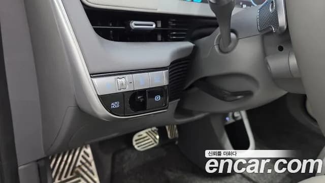 2024 Hyundai Ioniq 5 Long range Sold VIN KMHKR81EFRU244265 – interior seats 2024 Hyundai Ioniq 5 Long range Sold VIN KMHKR81EFRU244265 – interior seats