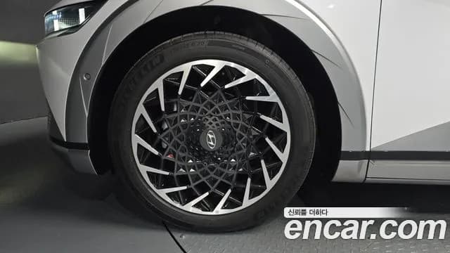 2024 Hyundai Ioniq 5 Long Range AWD Sold VIN KMHKR81FPRU245230 – exterior detail 2024 Hyundai Ioniq 5 Long Range AWD Sold VIN KMHKR81FPRU245230 – exterior detail