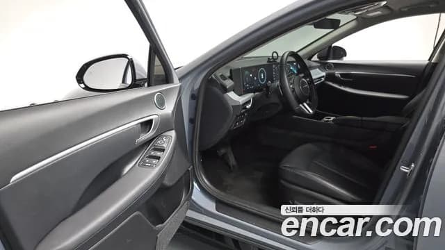 2026 Hyundai Sonata The Edge (DN8) 1.6 Turbo Sold VIN KMHL1412BTA552368 – undercarriage 2026 Hyundai Sonata The Edge (DN8) 1.6 Turbo Sold VIN KMHL1412BTA552368 – undercarriage