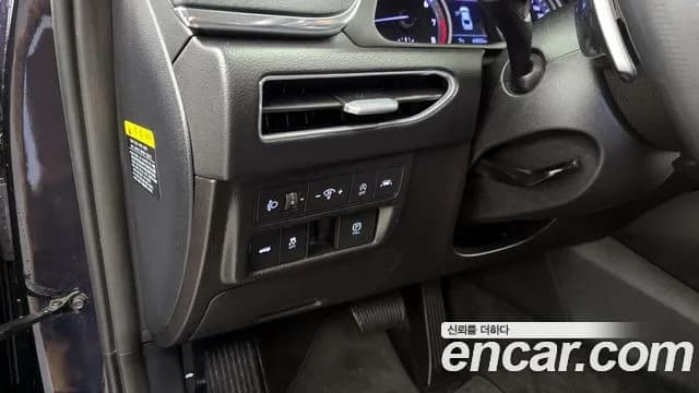 2020 Hyundai Sonata (DN8) 2.0 Sold VIN KMHL141EBLA007364 – interior seats 2020 Hyundai Sonata (DN8) 2.0 Sold VIN KMHL141EBLA007364 – interior seats