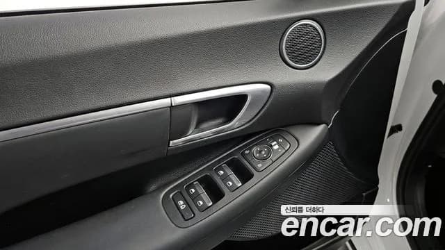 2020 Hyundai Sonata (DN8) 2.0 Sold VIN KMHL141EBLA017289 – interior seats 2020 Hyundai Sonata (DN8) 2.0 Sold VIN KMHL141EBLA017289 – interior seats