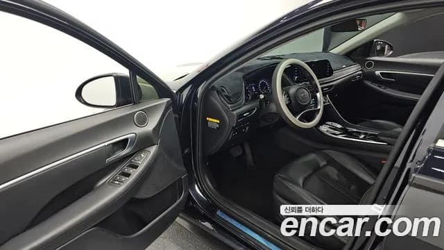 2020 Hyundai Sonata (DN8) 2.0 Sold VIN KMHL141EBLA018014 – exterior detail 2020 Hyundai Sonata (DN8) 2.0 Sold VIN KMHL141EBLA018014 – exterior detail