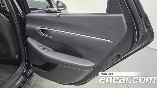 2020 Hyundai Sonata (DN8) 2.0 Sold VIN KMHL141EBLA034685 – trunk area 2020 Hyundai Sonata (DN8) 2.0 Sold VIN KMHL141EBLA034685 – trunk area