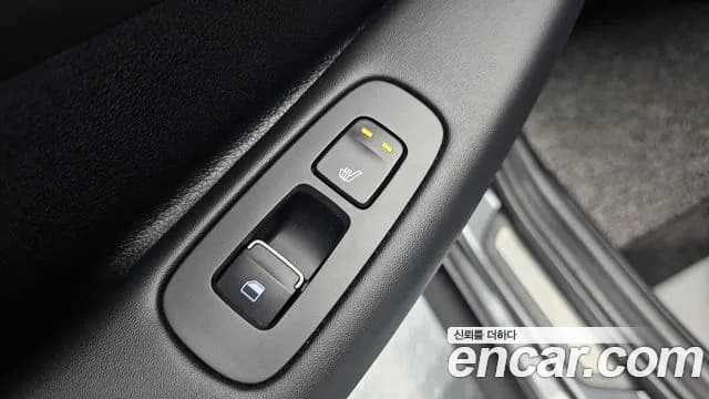 2020 Hyundai Sonata (DN8) 2.0 Sold VIN KMHL141EBLA060107 – interior seats 2020 Hyundai Sonata (DN8) 2.0 Sold VIN KMHL141EBLA060107 – interior seats