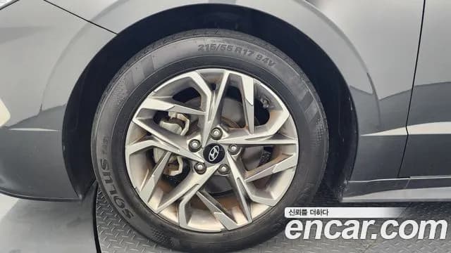 2021 Hyundai Sonata (DN8) 2.0 Sold VIN KMHL141EBMA115125 – exterior detail 2021 Hyundai Sonata (DN8) 2.0 Sold VIN KMHL141EBMA115125 – exterior detail