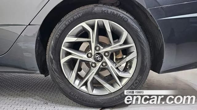 2021 Hyundai Sonata (DN8) 2.0 Sold VIN KMHL141EBMA126976 – interior seats 2021 Hyundai Sonata (DN8) 2.0 Sold VIN KMHL141EBMA126976 – interior seats