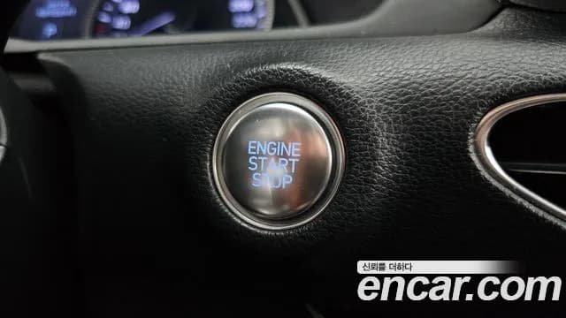 2021 Hyundai Sonata (DN8) 2.0 Sold VIN KMHL141EBMA132327 – interior seats 2021 Hyundai Sonata (DN8) 2.0 Sold VIN KMHL141EBMA132327 – interior seats