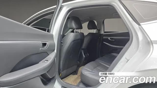 2022 Hyundai Sonata (DN8) 2.0 Sold VIN KMHL141EBNA195668 – undercarriage 2022 Hyundai Sonata (DN8) 2.0 Sold VIN KMHL141EBNA195668 – undercarriage