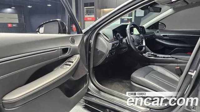 2023 Hyundai Sonata (DN8) 2.0 Sold VIN KMHL141EBPA304716 – front exterior 2023 Hyundai Sonata (DN8) 2.0 Sold VIN KMHL141EBPA304716 – front exterior