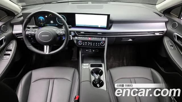 2025 Hyundai Sonata The Edge Hybrid (DN8) Premium Sold VIN KMHL141JBSA133451 – exterior detail 2025 Hyundai Sonata The Edge Hybrid (DN8) Premium Sold VIN KMHL141JBSA133451 – exterior detail
