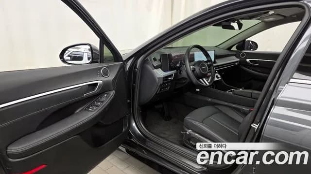 2025 Hyundai Sonata The Edge Hybrid (DN8) Premium Sold VIN KMHL141JBSA139550 – side profile 2025 Hyundai Sonata The Edge Hybrid (DN8) Premium Sold VIN KMHL141JBSA139550 – side profile
