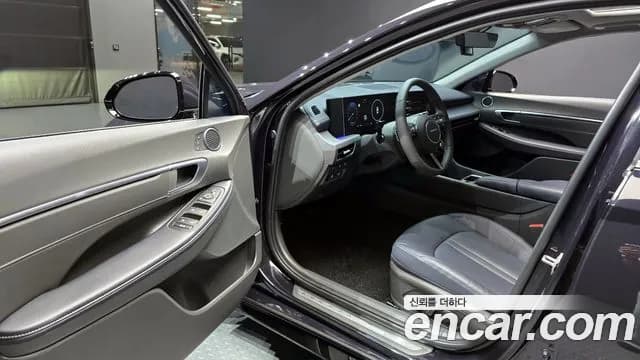 2024 Hyundai Sonata The Edge (DN8) 1.6 Turbo Sold VIN KMHL2412BRA342592 – rear exterior 2024 Hyundai Sonata The Edge (DN8) 1.6 Turbo Sold VIN KMHL2412BRA342592 – rear exterior