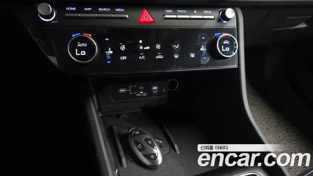 2024 Hyundai Sonata The Edge (DN8) 1.6 Turbo Sold VIN KMHL2412BRA433379 – interior seats 2024 Hyundai Sonata The Edge (DN8) 1.6 Turbo Sold VIN KMHL2412BRA433379 – interior seats