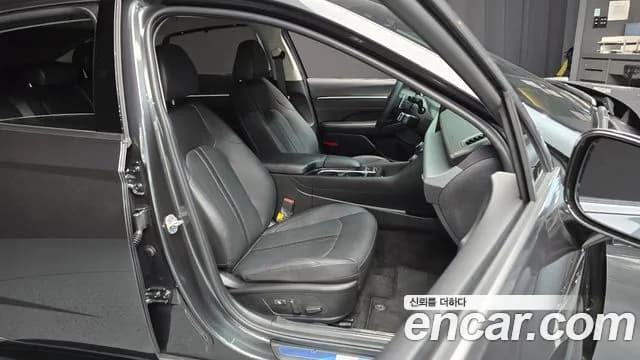 2024 Hyundai Sonata The Edge (DN8) 1.6 Turbo Sold VIN KMHL2412BRA452321 – exterior detail 2024 Hyundai Sonata The Edge (DN8) 1.6 Turbo Sold VIN KMHL2412BRA452321 – exterior detail