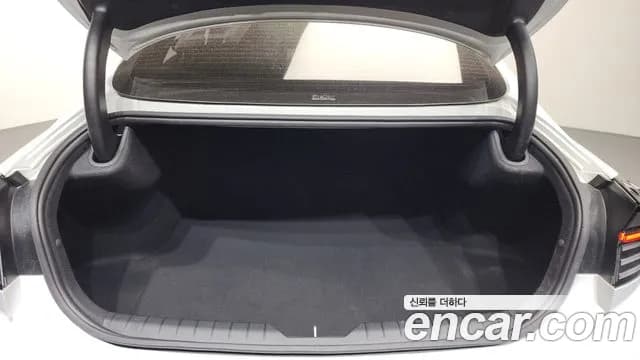 2025 Hyundai Sonata The Edge (DN8) 1.6 Turbo Sold VIN KMHL2412BSA464533 – photo 16 2025 Hyundai Sonata The Edge (DN8) 1.6 Turbo Sold VIN KMHL2412BSA464533 – photo 16