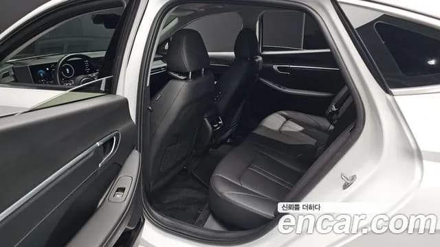 2025 Hyundai Sonata The Edge (DN8) 1.6 Turbo Sold VIN KMHL2412BSA500800 – photo 12 2025 Hyundai Sonata The Edge (DN8) 1.6 Turbo Sold VIN KMHL2412BSA500800 – photo 12