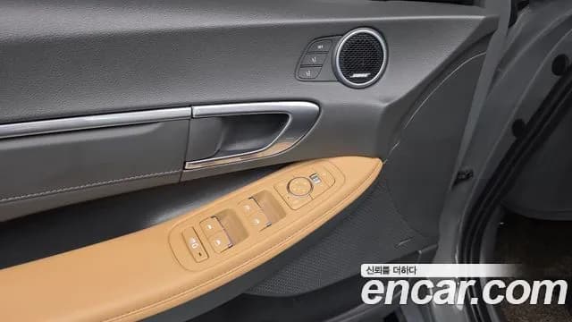 2022 Hyundai Sonata (DN8) 2.0 Sold VIN KMHL241EBNA255509 – interior seats 2022 Hyundai Sonata (DN8) 2.0 Sold VIN KMHL241EBNA255509 – interior seats