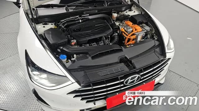 2021 Hyundai Sonata Hybrid (DN8) Premium Sold VIN KMHL241JBMA014964 – trunk area 2021 Hyundai Sonata Hybrid (DN8) Premium Sold VIN KMHL241JBMA014964 – trunk area