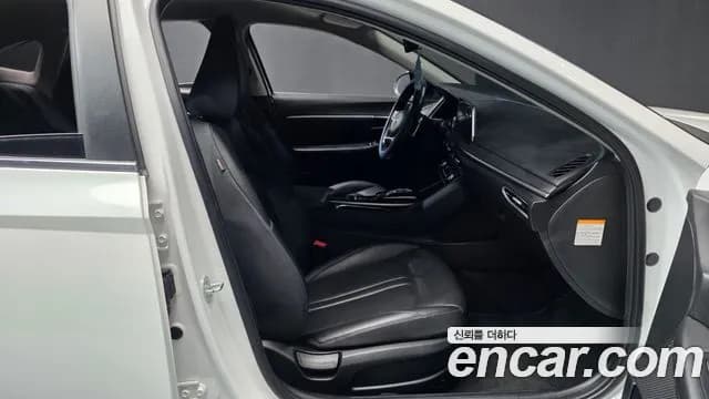 2022 Hyundai Sonata Hybrid (DN8) Modern Sold VIN KMHL241JBNA035341 – front exterior 2022 Hyundai Sonata Hybrid (DN8) Modern Sold VIN KMHL241JBNA035341 – front exterior