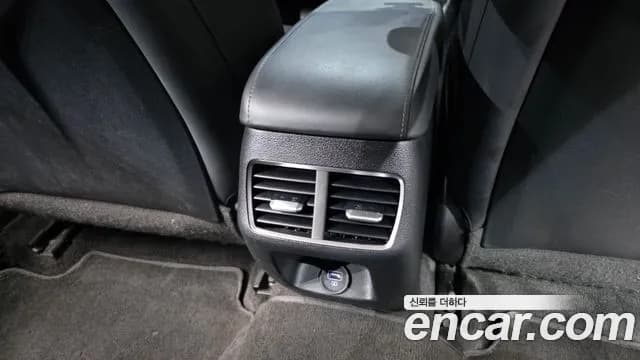 2022 Hyundai Sonata Hybrid (DN8) Modern Sold VIN KMHL241JBNA035341 – interior seats 2022 Hyundai Sonata Hybrid (DN8) Modern Sold VIN KMHL241JBNA035341 – interior seats