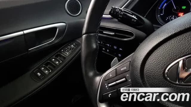 2022 Hyundai Sonata Hybrid (DN8) Premium Plus Sold VIN KMHL241JBNA035481 – exterior detail 2022 Hyundai Sonata Hybrid (DN8) Premium Plus Sold VIN KMHL241JBNA035481 – exterior detail