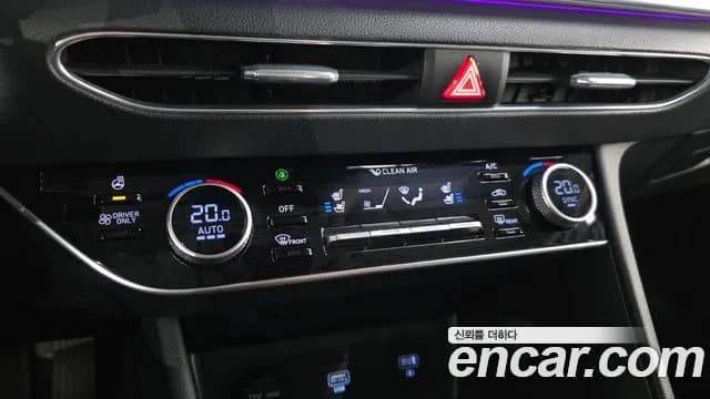 2022 Hyundai Sonata Hybrid (DN8) Premium Plus Sold VIN KMHL241JBNA037190 – dashboard 2022 Hyundai Sonata Hybrid (DN8) Premium Plus Sold VIN KMHL241JBNA037190 – dashboard