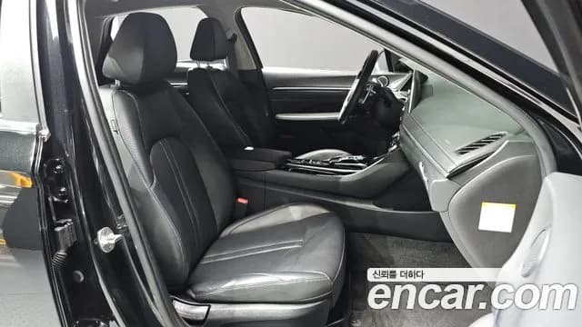 2022 Hyundai Sonata Hybrid (DN8) Premium Plus Sold VIN KMHL241JBNA045911 – exterior detail 2022 Hyundai Sonata Hybrid (DN8) Premium Plus Sold VIN KMHL241JBNA045911 – exterior detail