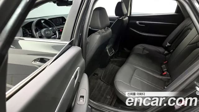 2022 Hyundai Sonata Hybrid (DN8) Modern Sold VIN KMHL241JBNA046190 – rear exterior 2022 Hyundai Sonata Hybrid (DN8) Modern Sold VIN KMHL241JBNA046190 – rear exterior