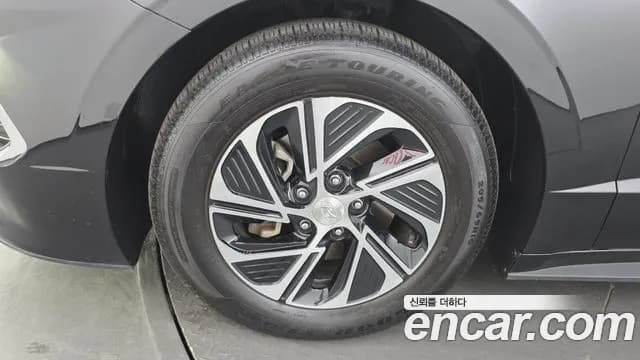 2022 Hyundai Sonata Hybrid (DN8) Modern Sold VIN KMHL241JBNA048708 – undercarriage 2022 Hyundai Sonata Hybrid (DN8) Modern Sold VIN KMHL241JBNA048708 – undercarriage