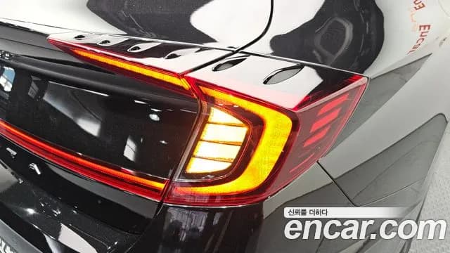 2022 Hyundai Sonata Hybrid (DN8) Premium Plus Sold VIN KMHL241JBNA048847 – side profile 2022 Hyundai Sonata Hybrid (DN8) Premium Plus Sold VIN KMHL241JBNA048847 – side profile