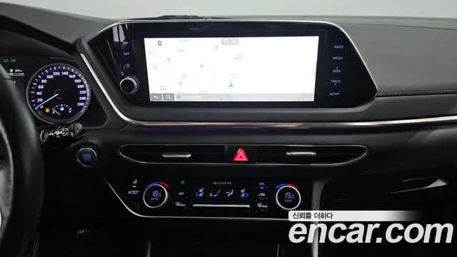 2022 Hyundai Sonata Hybrid (DN8) Premium Plus Sold VIN KMHL241JBNA050147 – engine bay 2022 Hyundai Sonata Hybrid (DN8) Premium Plus Sold VIN KMHL241JBNA050147 – engine bay