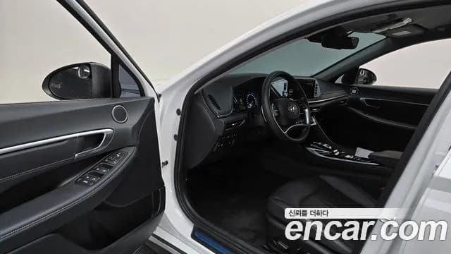2022 Hyundai Sonata Hybrid (DN8) Premium Plus Sold VIN KMHL241JBNA051076 – side profile 2022 Hyundai Sonata Hybrid (DN8) Premium Plus Sold VIN KMHL241JBNA051076 – side profile