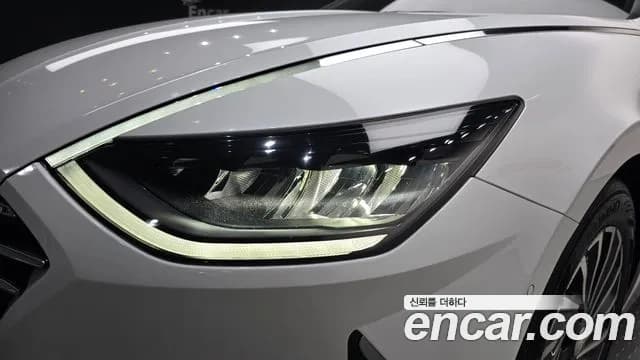 2022 Hyundai Sonata Hybrid (DN8) Premium Plus Sold VIN KMHL241JBNA051076 – exterior detail 2022 Hyundai Sonata Hybrid (DN8) Premium Plus Sold VIN KMHL241JBNA051076 – exterior detail