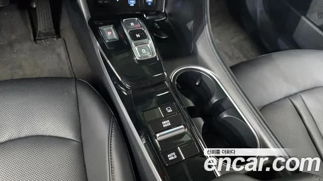 2023 Hyundai Sonata Hybrid (DN8) Modern Sold VIN KMHL241JBPA060112 – front exterior 2023 Hyundai Sonata Hybrid (DN8) Modern Sold VIN KMHL241JBPA060112 – front exterior