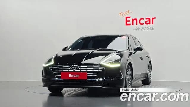 2023 Hyundai Sonata Hybrid (DN8) Premium Plus Sold VIN KMHL241JBPA067654 – exterior detail 2023 Hyundai Sonata Hybrid (DN8) Premium Plus Sold VIN KMHL241JBPA067654 – exterior detail