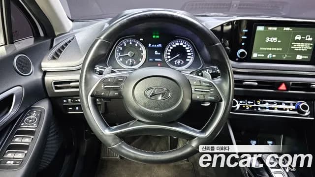 2020 Hyundai Sonata (DN8) 2.0 LPG(rental car) Sold VIN KMHL341DBLA007362 – interior seats 2020 Hyundai Sonata (DN8) 2.0 LPG(rental car) Sold VIN KMHL341DBLA007362 – interior seats