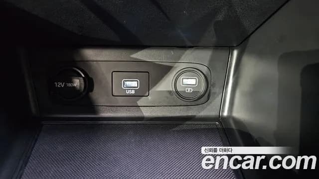 2020 Hyundai Sonata (DN8) 2.0 LPG(rental car) Sold VIN KMHL341DBLA008519 – interior seats 2020 Hyundai Sonata (DN8) 2.0 LPG(rental car) Sold VIN KMHL341DBLA008519 – interior seats