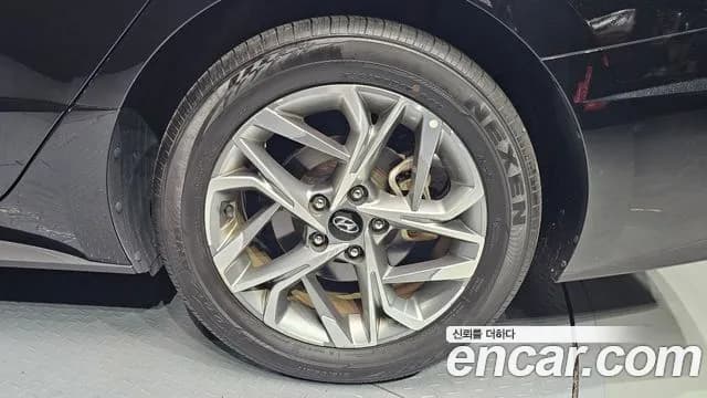2020 Hyundai Sonata (DN8) 2.0 LPG(rental car) Sold VIN KMHL341DBLA008519 – undercarriage 2020 Hyundai Sonata (DN8) 2.0 LPG(rental car) Sold VIN KMHL341DBLA008519 – undercarriage