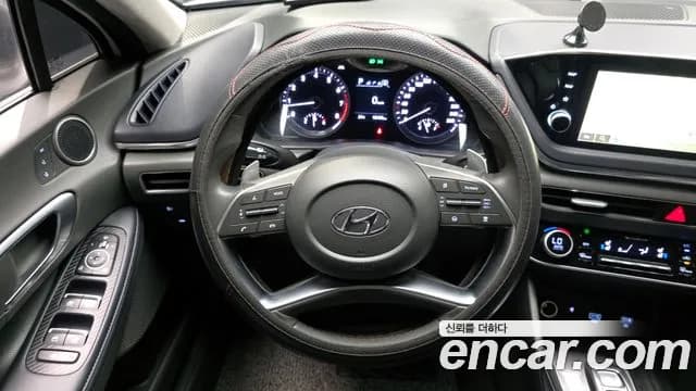2020 Hyundai Sonata (DN8) 2.0 LPG(Disabled Person) Sold VIN KMHL341DBLA009815 – exterior detail 2020 Hyundai Sonata (DN8) 2.0 LPG(Disabled Person) Sold VIN KMHL341DBLA009815 – exterior detail