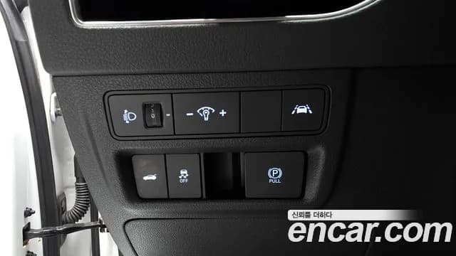 2020 Hyundai Sonata (DN8) 2.0 LPG(Disabled Person) Sold VIN KMHL341DBLA009815 – undercarriage 2020 Hyundai Sonata (DN8) 2.0 LPG(Disabled Person) Sold VIN KMHL341DBLA009815 – undercarriage