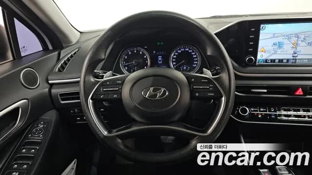 2020 Hyundai Sonata (DN8) 2.0 LPG(rental car) Sold VIN KMHL341DBLA011567 – interior seats 2020 Hyundai Sonata (DN8) 2.0 LPG(rental car) Sold VIN KMHL341DBLA011567 – interior seats