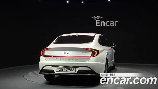 2020 Hyundai Sonata (DN8) 2.0 LPG(rental car) Sold VIN KMHL341DBLA012226 – exterior detail 2020 Hyundai Sonata (DN8) 2.0 LPG(rental car) Sold VIN KMHL341DBLA012226 – exterior detail