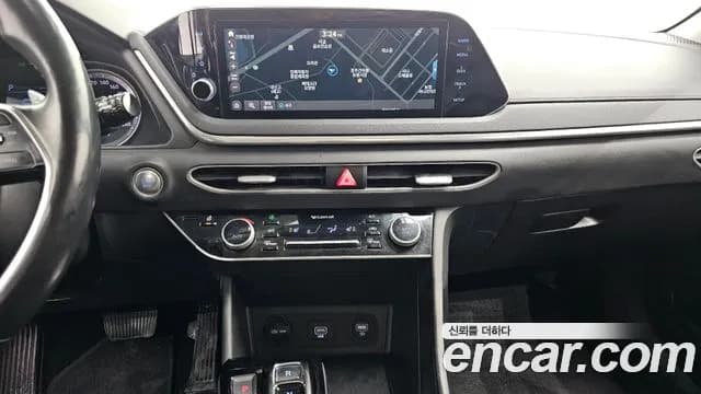 2020 Hyundai Sonata (DN8) 2.0 LPG(rental car) Sold VIN KMHL341DBLA012417 – front exterior 2020 Hyundai Sonata (DN8) 2.0 LPG(rental car) Sold VIN KMHL341DBLA012417 – front exterior
