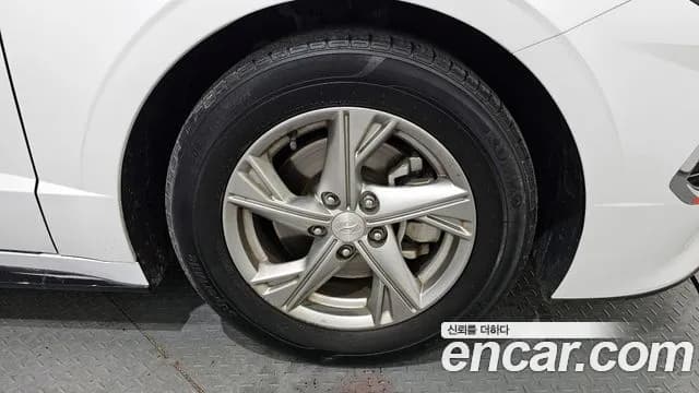 2020 Hyundai Sonata (DN8) 2.0 LPG(Disabled Person) Sold VIN KMHL341DBLA021320 – front exterior 2020 Hyundai Sonata (DN8) 2.0 LPG(Disabled Person) Sold VIN KMHL341DBLA021320 – front exterior