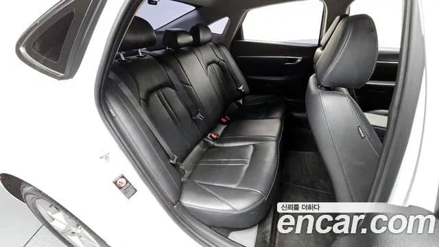2020 Hyundai Sonata (DN8) 2.0 LPG(rental car) Sold VIN KMHL341DBLA024785 – front exterior 2020 Hyundai Sonata (DN8) 2.0 LPG(rental car) Sold VIN KMHL341DBLA024785 – front exterior
