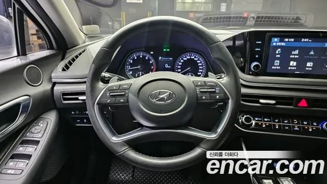 2020 Hyundai Sonata (DN8) 2.0 LPG Sold VIN KMHL341DBLA031515 – rear exterior 2020 Hyundai Sonata (DN8) 2.0 LPG Sold VIN KMHL341DBLA031515 – rear exterior